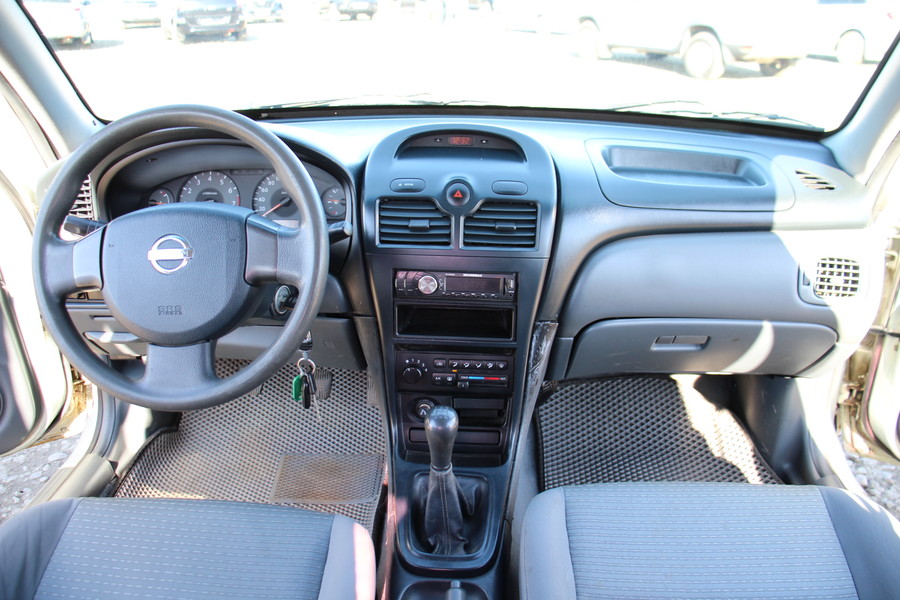 Nissan Almera Classic